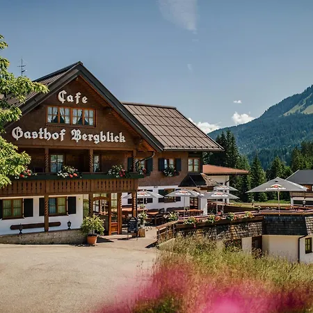 Bergblick - Der 3* Riezlern